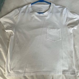 Everlane Cotton Box-Cut Pocket Tee